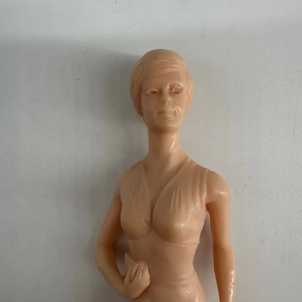 Vintage 1964 Louis Marx Campus Cuties On The Town Figure Pink Plastic 6in